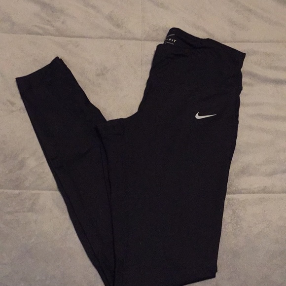Nike Pants - FINAL PRICE! Nike Dri-Fit Workout Leggings